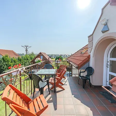 Kwiatkowski Nr 4 Apartment Nowecin